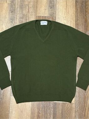 Vintage Bernhard Altmann Scotland Wool V neck Sweater 46 XL Green